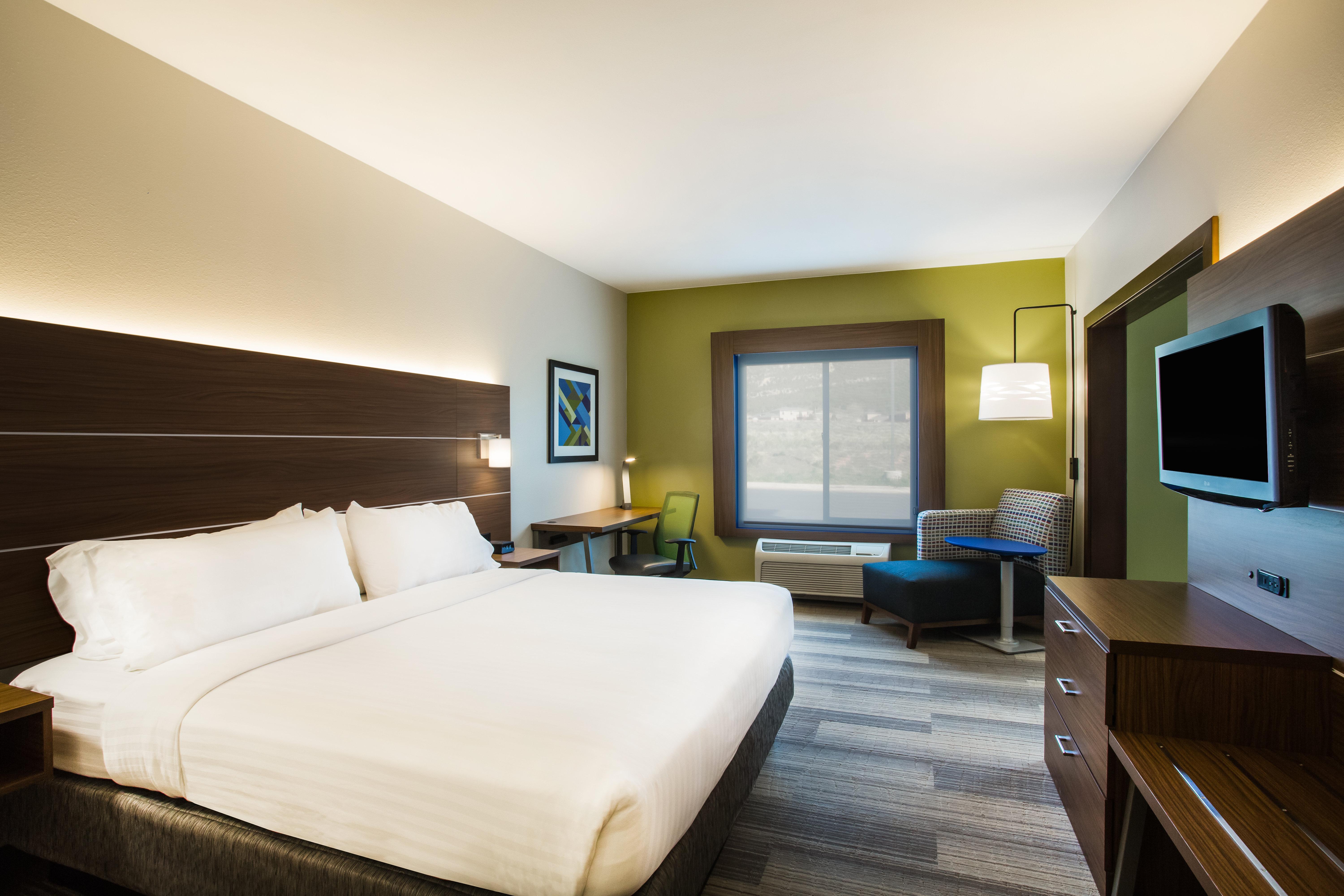 Holiday Inn Express Hotel & Suites Cedar City By Ihg Exteriör bild