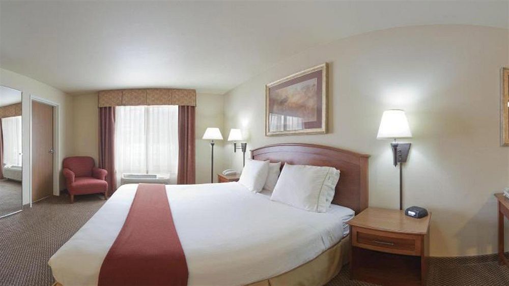 Holiday Inn Express Hotel & Suites Cedar City By Ihg Exteriör bild