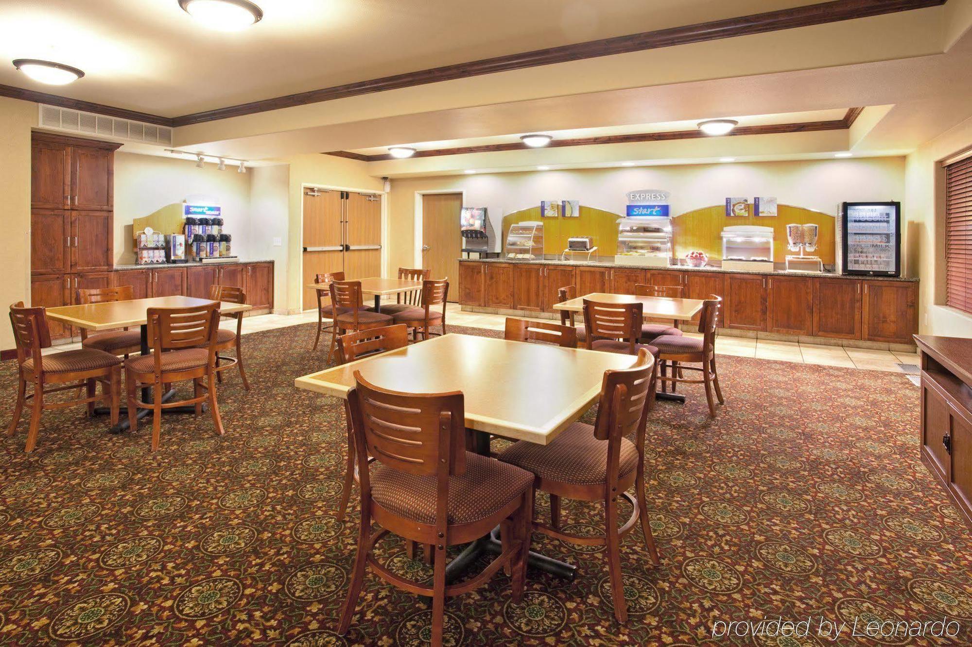 Holiday Inn Express Hotel & Suites Cedar City By Ihg Exteriör bild